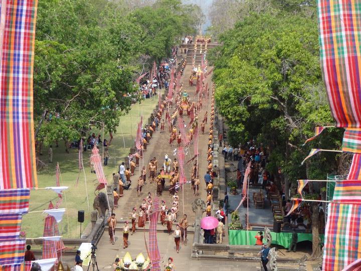 Hotel Rainbow Hill Nang Rong Zewnętrze zdjęcie